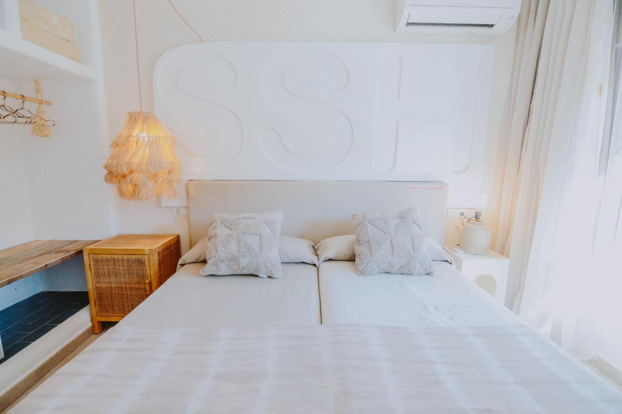 Secret Oasis Ibiza-Only Adults Aparthotel San Antonio  Ngoại thất bức ảnh